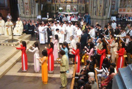 ordinations_albi_procession